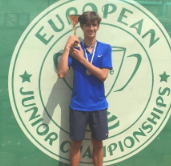 方面所做出 方面所做出