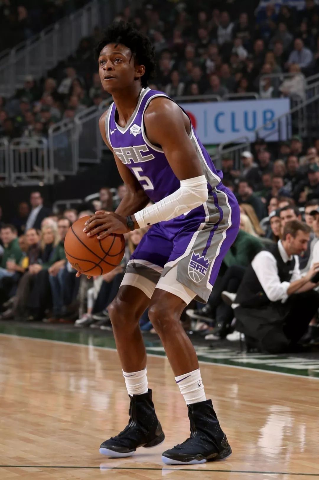 新疆队在比 新疆队在比